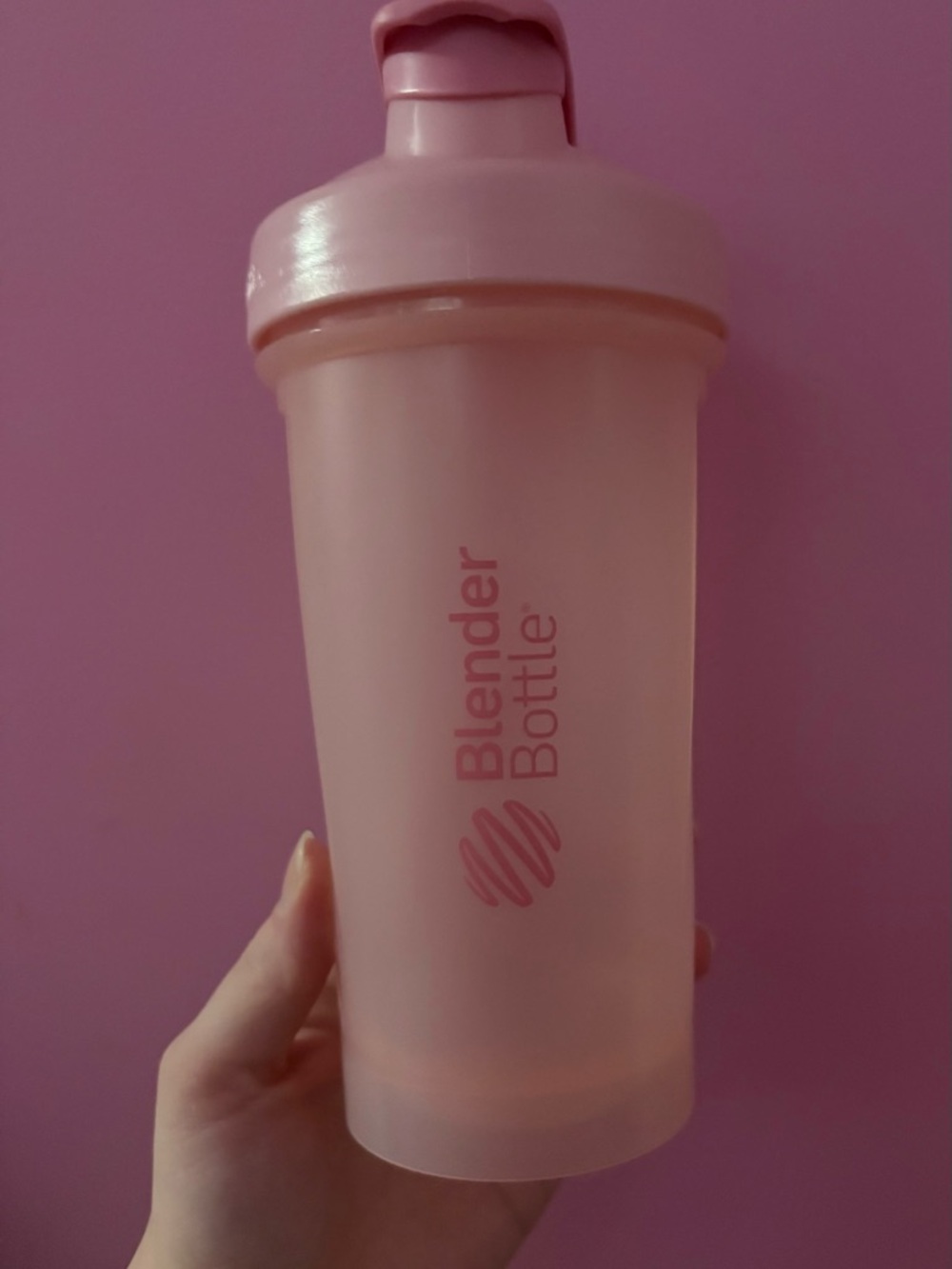 BlenderBottle Classic Shaker Bottle in Pink